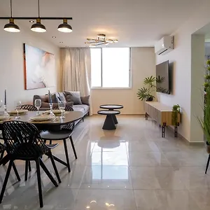 Yalarent Jasmine 3br Apt אילת